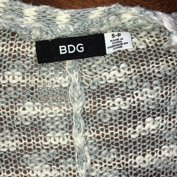 BDG Striped Cardigan - Picture 4 of 4